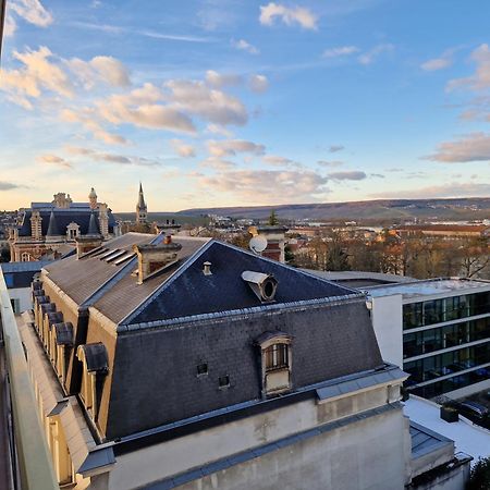 Studio Avenue De Champagne إيبيرني المظهر الخارجي الصورة
